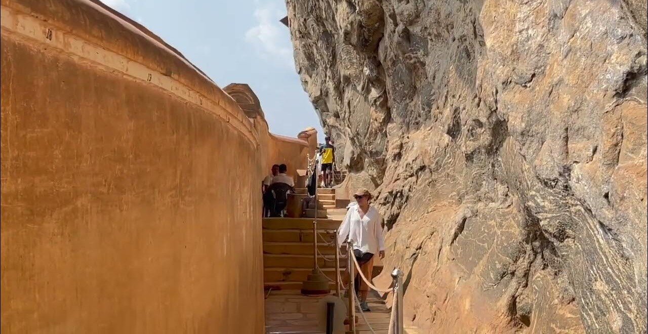 Mirror Wall Graffiti